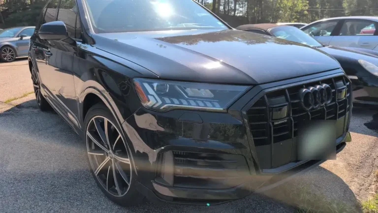 Outside Photos - 2021 Audi Q7 at Reflex Automotive